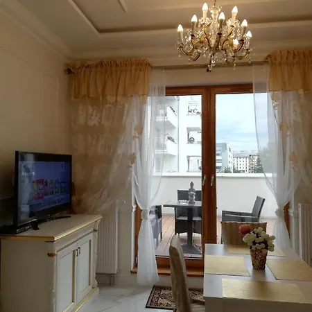 Apartment Platan Tower *